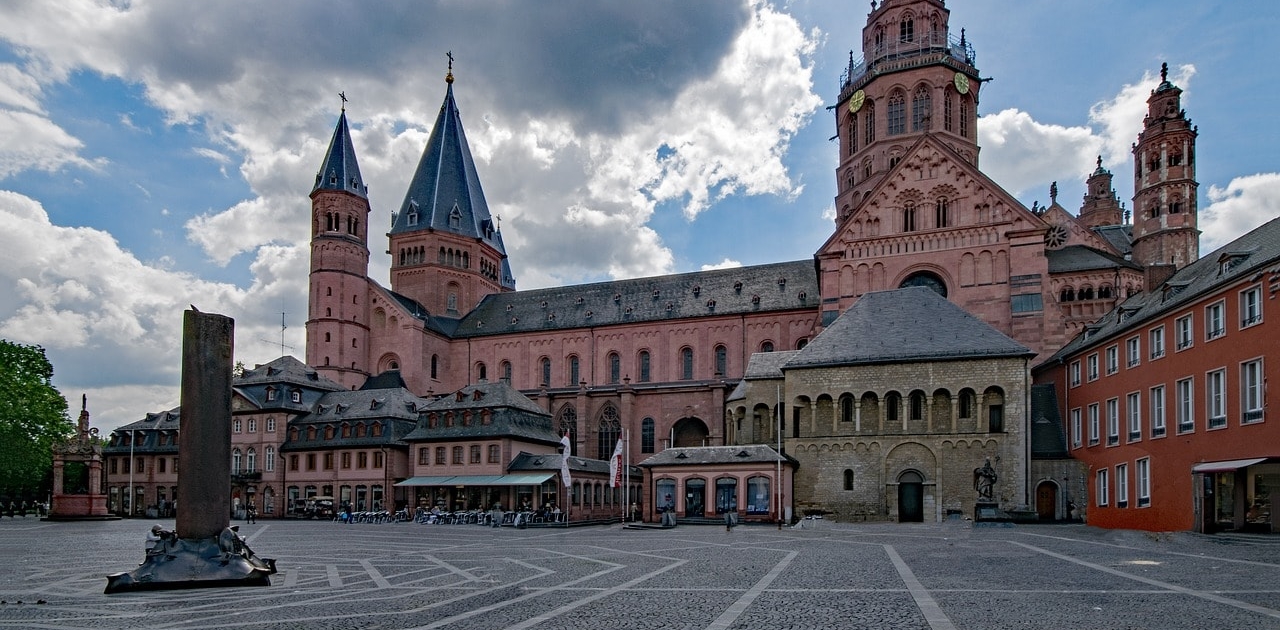 Deutschlands Trauredner aus Mainz