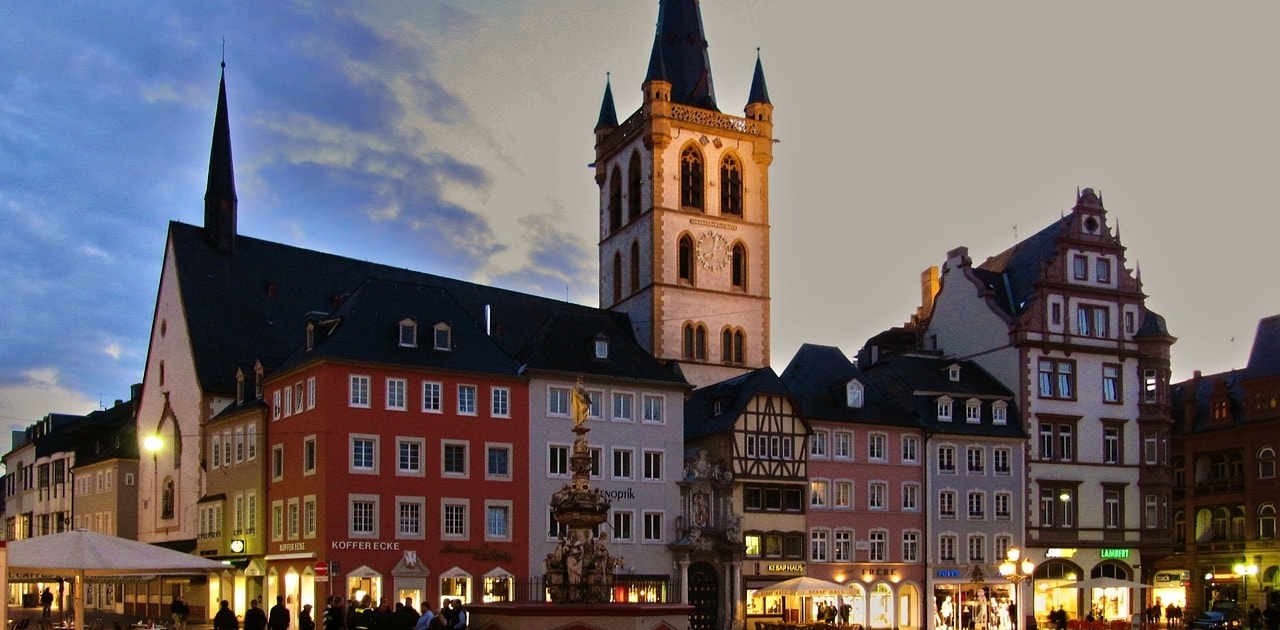 Deutschlands Trauredner aus Trier