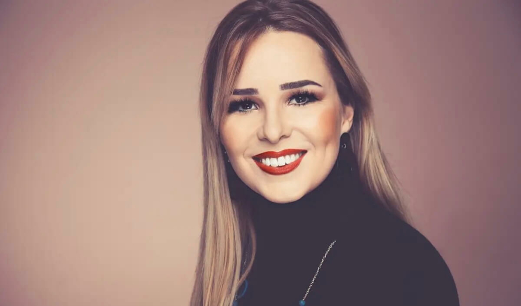 Traurednerin Selina Stracke